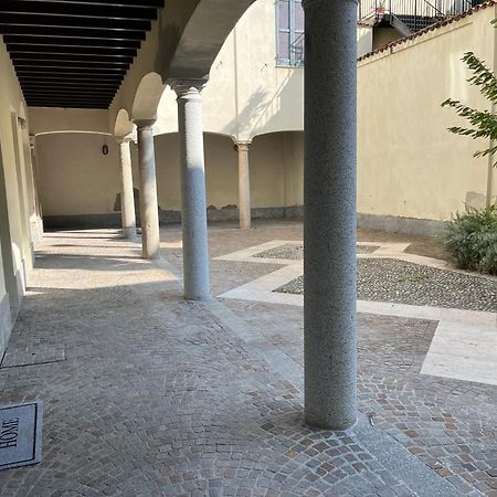 Loft Matteotti - Studio In Centro Busto Arsizio Εξωτερικό φωτογραφία